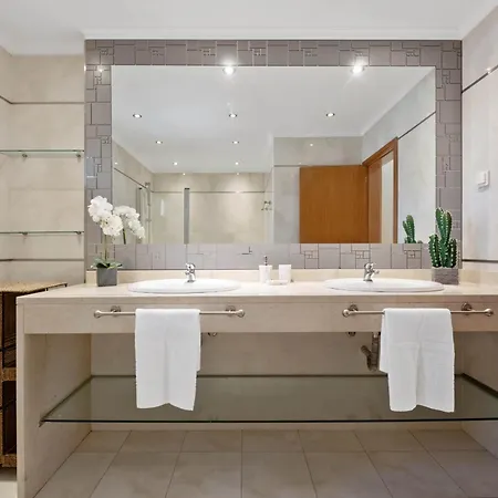 Апартаменты Penthouse Prestige By Madeira Sun Travel *