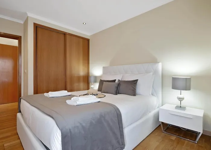 Penthouse Prestige By Homie