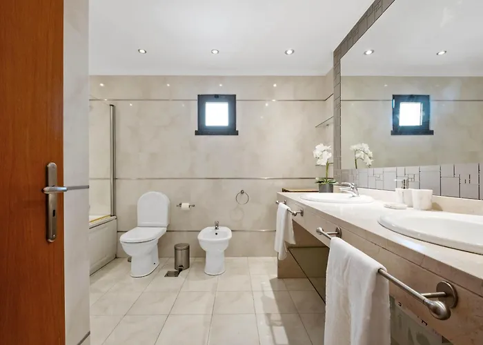 Penthouse Prestige By Homie * Funchal (Madeira)